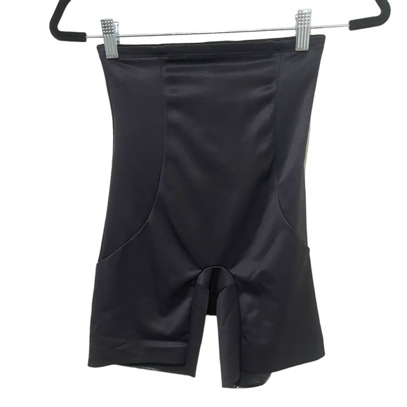 Miraclesuit Other - 🍉 Miraclesuit High waisted Body Shaper Shorts, Size Large